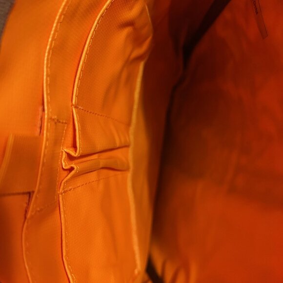 NWOT III Parcel New York, Camo Brown Patchwork Rugged Nylon Chain Messenger Bag - Picture 5 of 5